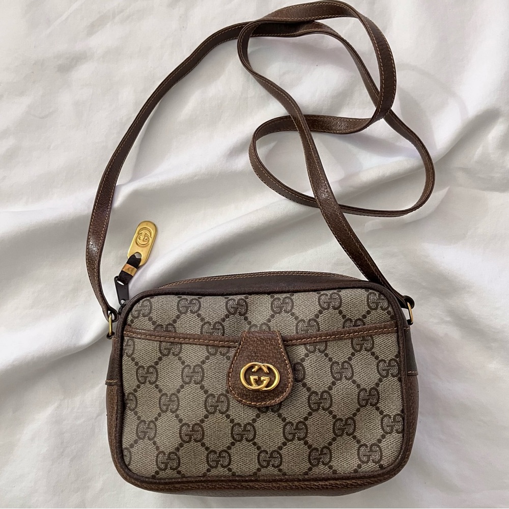 Vintage Gucci Sling Bag Classic Sherryline Monogram Preowned